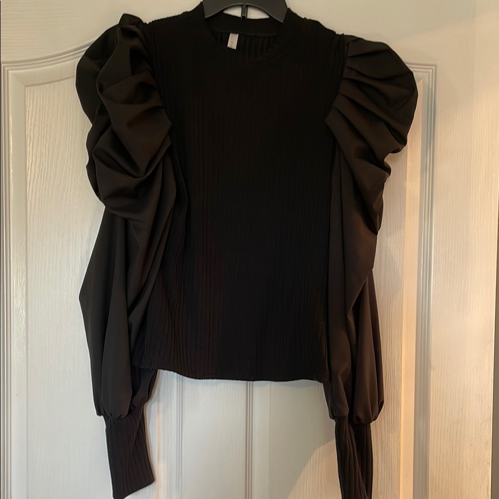 Black Ruffled Puff Sleeve Blouse